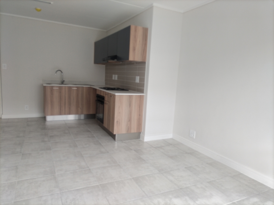 To Let 1 Bedroom Property for Rent in Admirals Park Western Cape